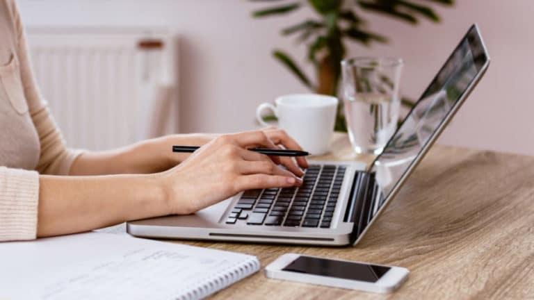 Kako započeti online posao